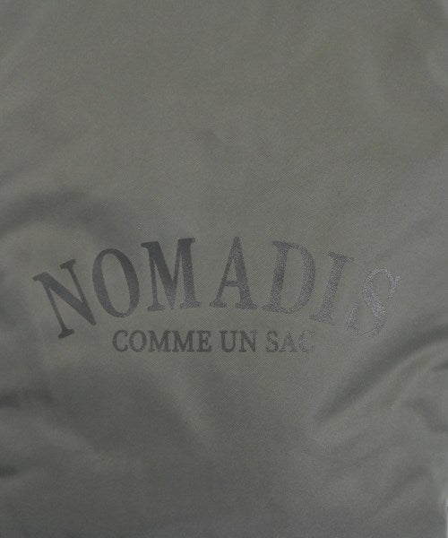 NOMADIS กระเป๋าถือขนาดใหญ่