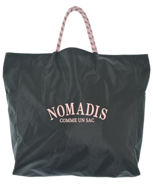 NOMADIS กระเป๋าถือขนาดใหญ่