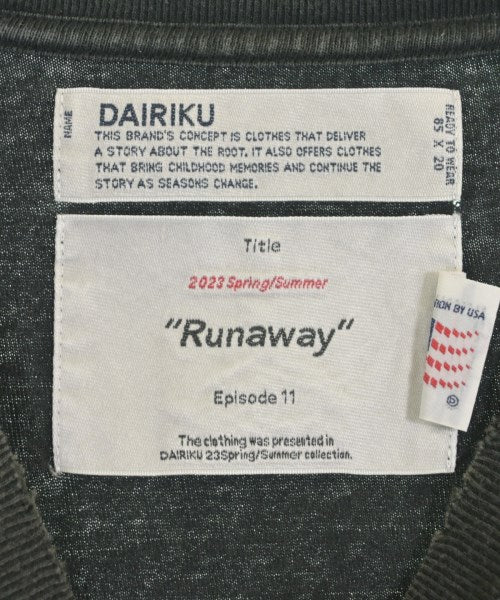 DAIRIKU เสื้อยืด/เสื้อท็อปส์