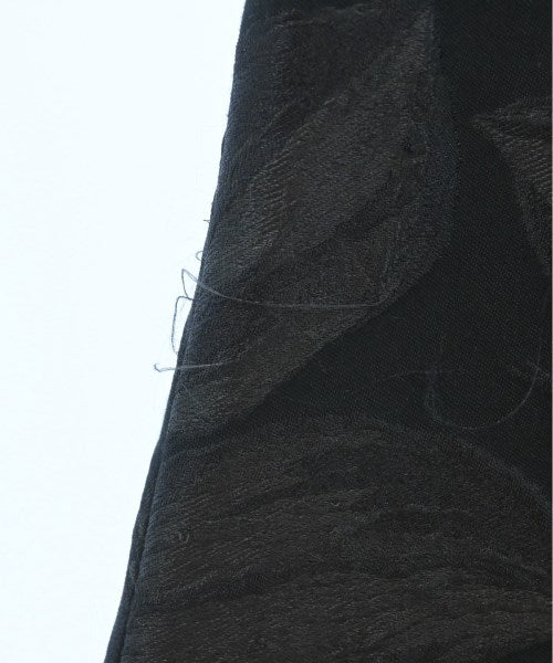 TOMORROWLAND collection กระโปรงยาวถึงเข่า