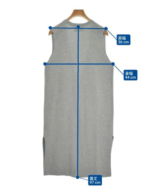 smile and be happy เสื้อกั๊ก