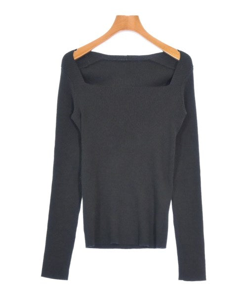 AKTE เสื้อกันหนาว