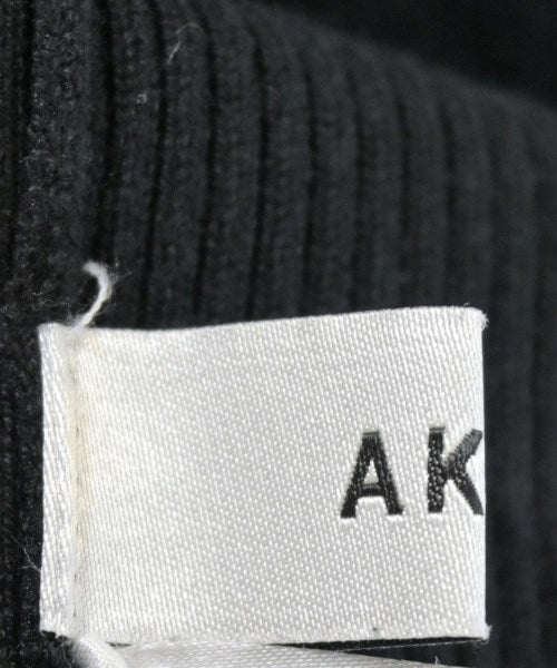 AKTE เสื้อกันหนาว