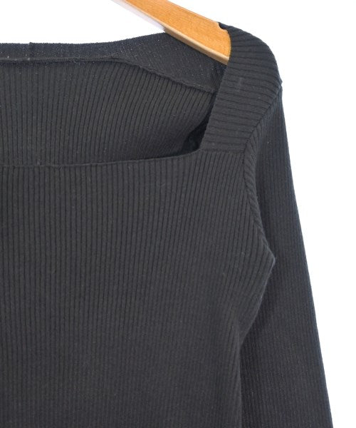 AKTE เสื้อกันหนาว