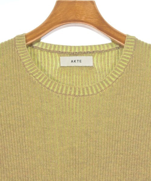 AKTE เสื้อกันหนาว