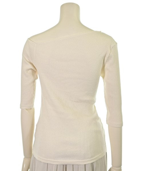 AKTE เสื้อยืด/เสื้อท็อปส์