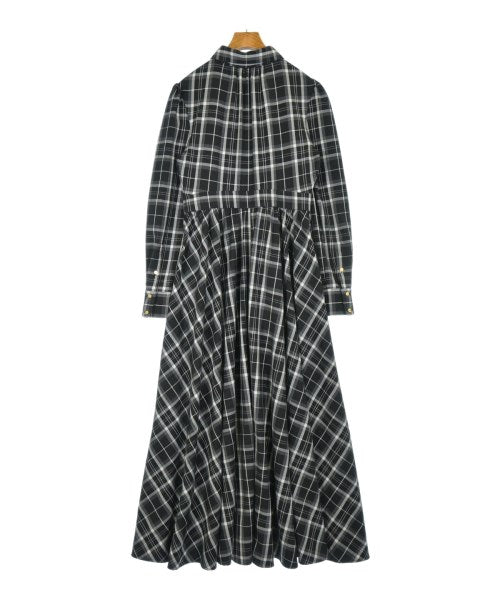 SEVEN TEN by MIHO KAWAHITO ชุดเดรส