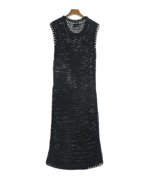 Maydi ชุดเดรส