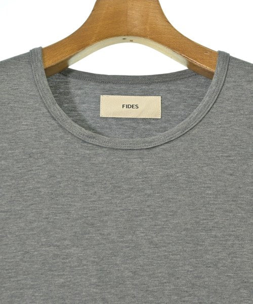 FIDES เสื้อยืด/เสื้อท็อปส์