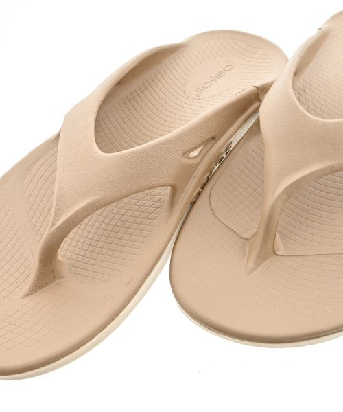 OOFOS รองเท้าแตะ