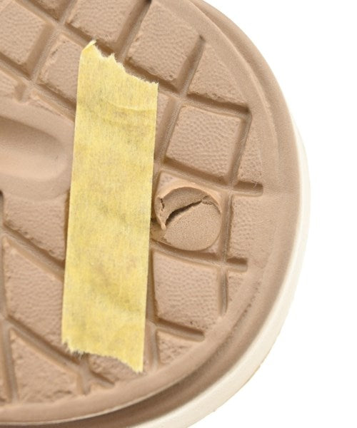 OOFOS รองเท้าแตะ