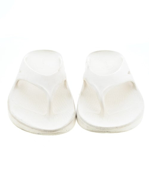 OOFOS รองเท้าแตะ