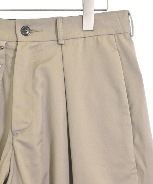 Lownn กางเกงขาสั้น