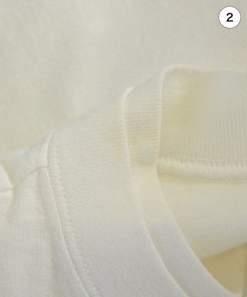 soduk เสื้อยืด/เสื้อท็อปส์