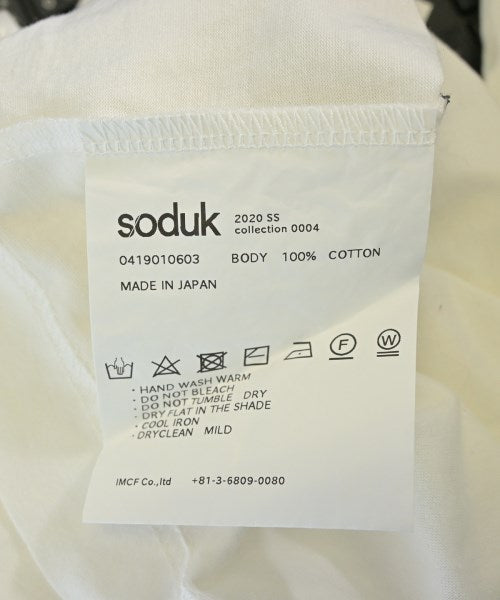 soduk เสื้อยืด/เสื้อท็อปส์