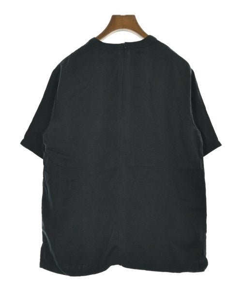 Na.e เสื้อสตรี