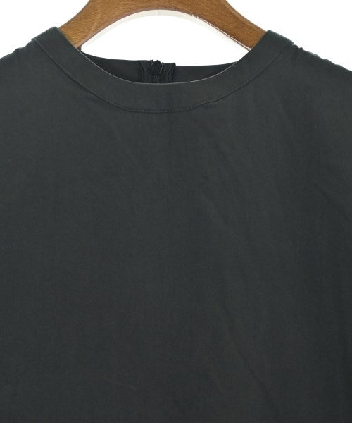 Na.e เสื้อสตรี
