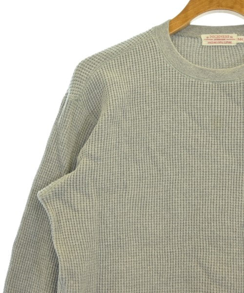 NICENESS เสื้อยืด/เสื้อท็อปส์