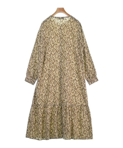 Melan Cleuge เดรสที่เป็นเสื้อเชิ้ตตัวยาว