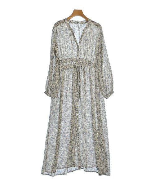 Melan Cleuge ชุดเดรส