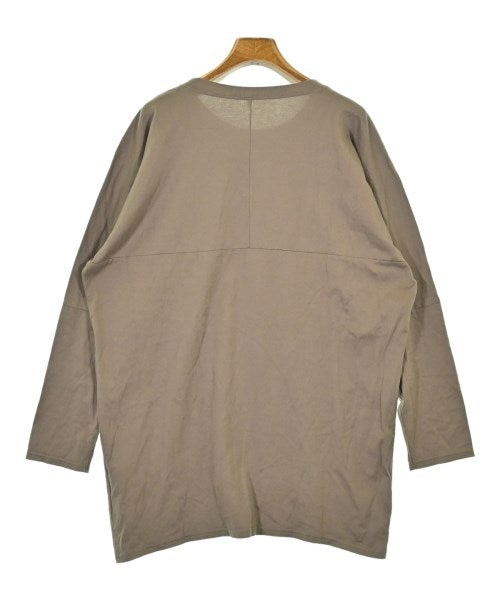 quantisi เสื้อยืด/เสื้อท็อปส์