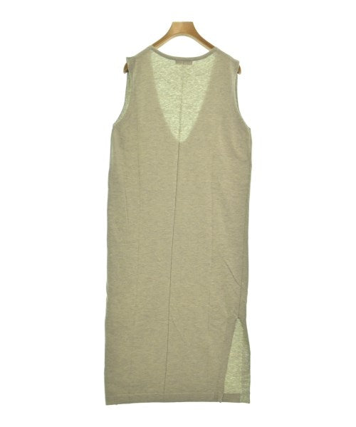 YONFA ชุดเดรส