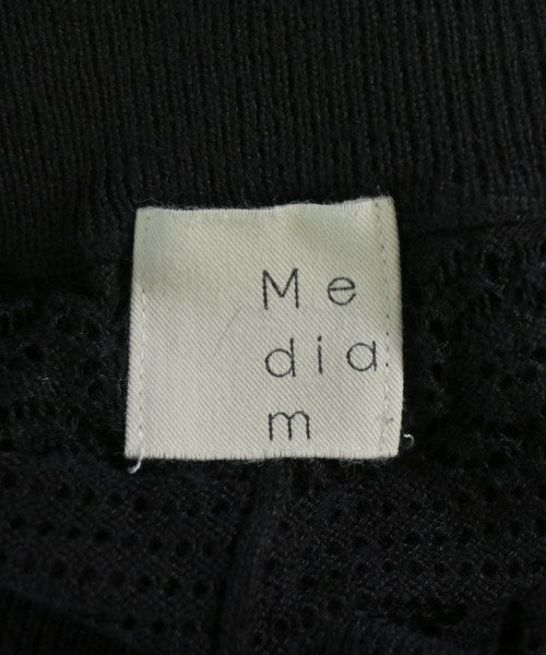 Mediam กางเกง อื่น