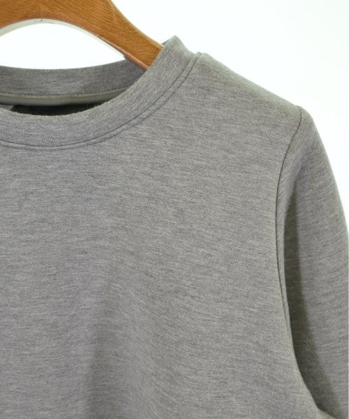 N.O.R.C เสื้อสเวตเตอร์