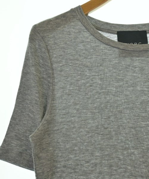 N.O.R.C เสื้อยืด/เสื้อท็อปส์