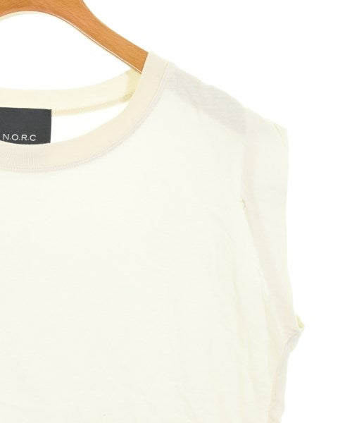 N.O.R.C เสื้อยืด/เสื้อท็อปส์