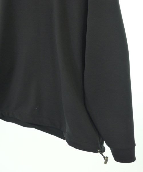 N.O.R.C เสื้อยืด/เสื้อท็อปส์