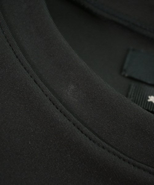 N.O.R.C เสื้อสเวตเตอร์