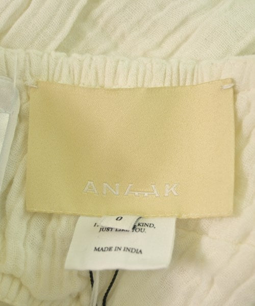 Anaak เสื้อยืด/เสื้อท็อปส์