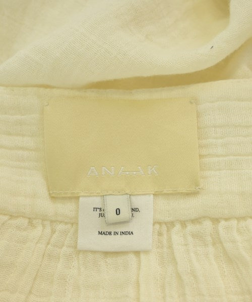 Anaak เสื้อสตรี