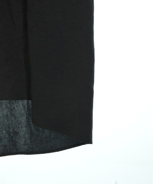 La SRIC ชุดเดรส