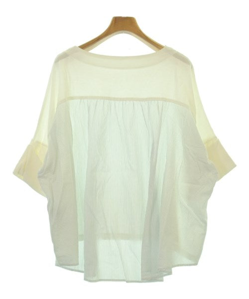 UNDICI NOVE เสื้อยืด/เสื้อท็อปส์
