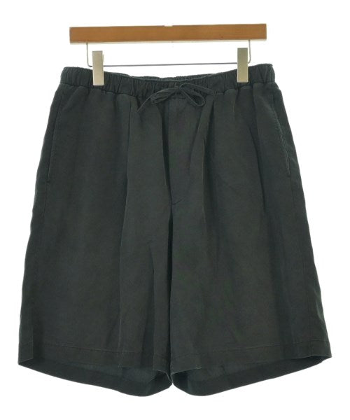 YOKE กางเกงขาสั้น