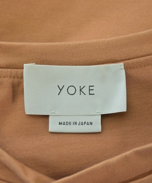 YOKE เสื้อยืด/เสื้อท็อปส์