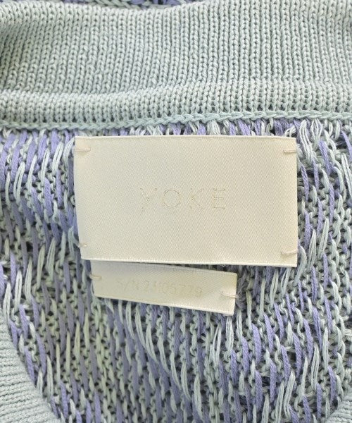 YOKE เสื้อกันหนาว