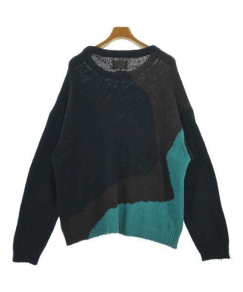 YOKE เสื้อกันหนาว