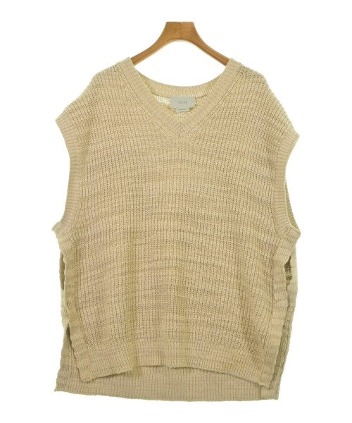 YOKE เสื้อกั๊ก