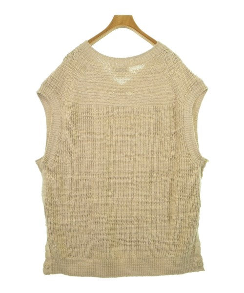 YOKE เสื้อกั๊ก