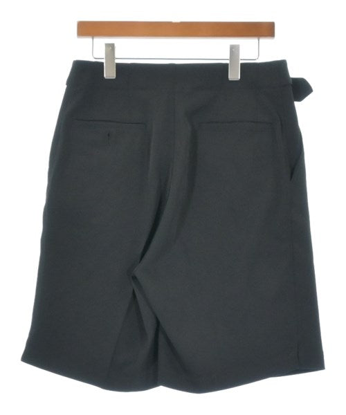 YOKE กางเกงขาสั้น