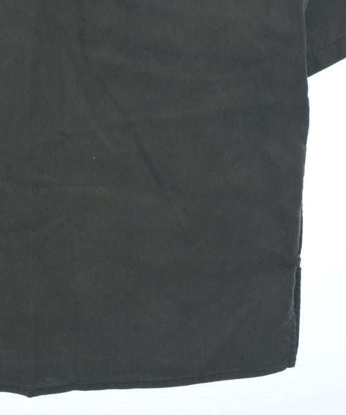 YOKE เสื้อลำลอง