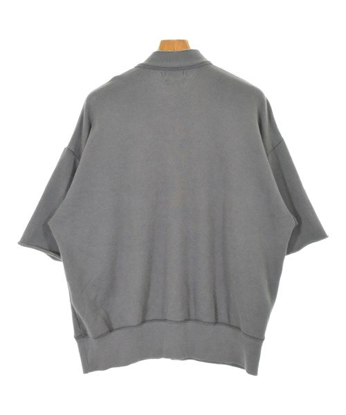 YOKE เสื้อสเวตเตอร์