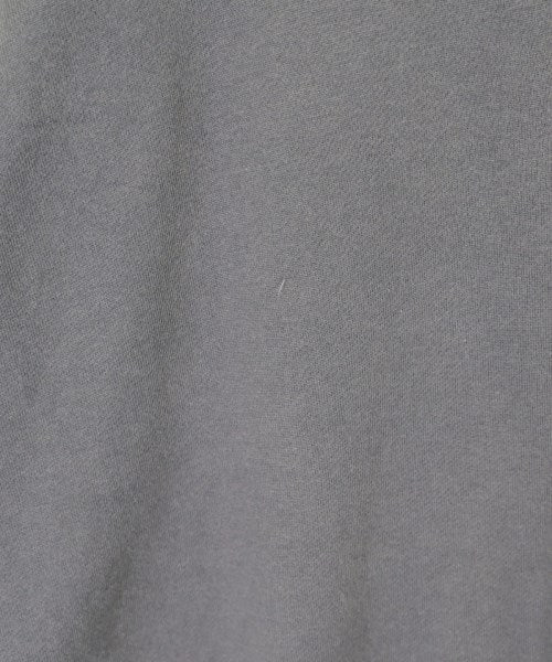 YOKE เสื้อสเวตเตอร์