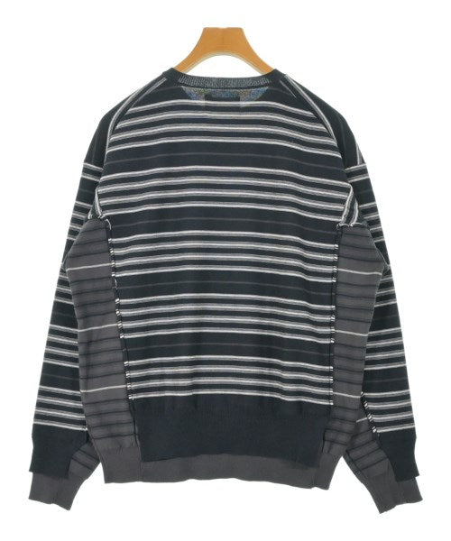 YOKE เสื้อกันหนาว