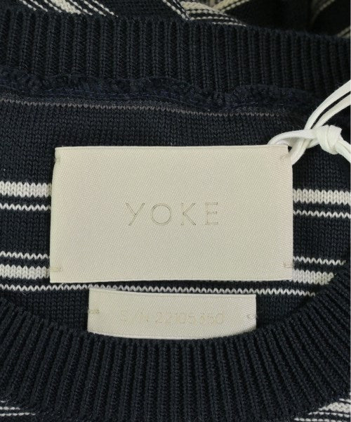 YOKE เสื้อกันหนาว