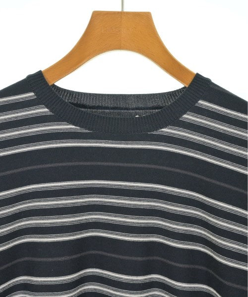 YOKE เสื้อกันหนาว
