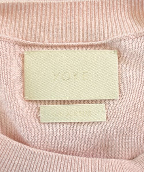 YOKE เสื้อกันหนาว
